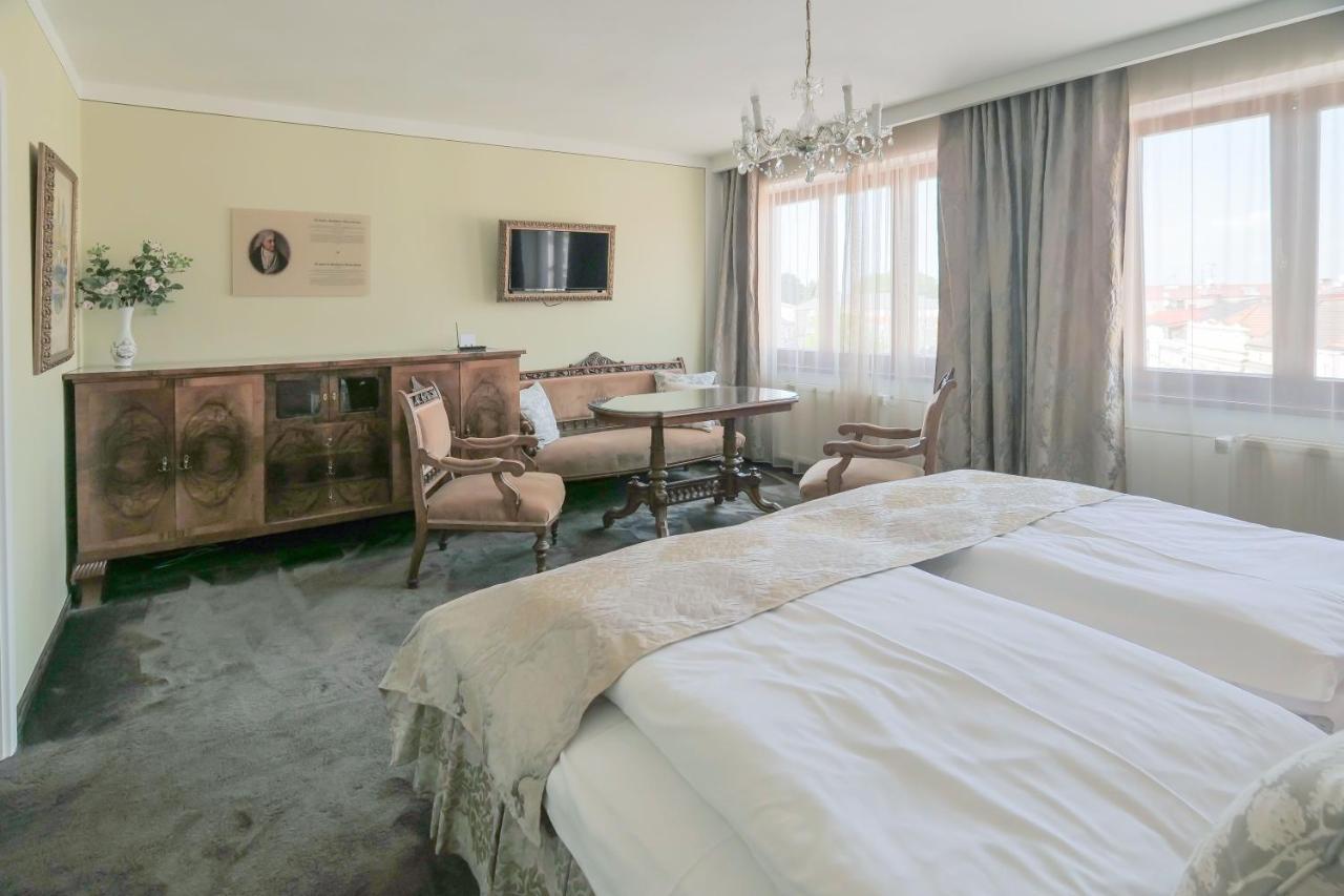 Hotel Zlata Hvezda Litomyšl Eksteriør bilde