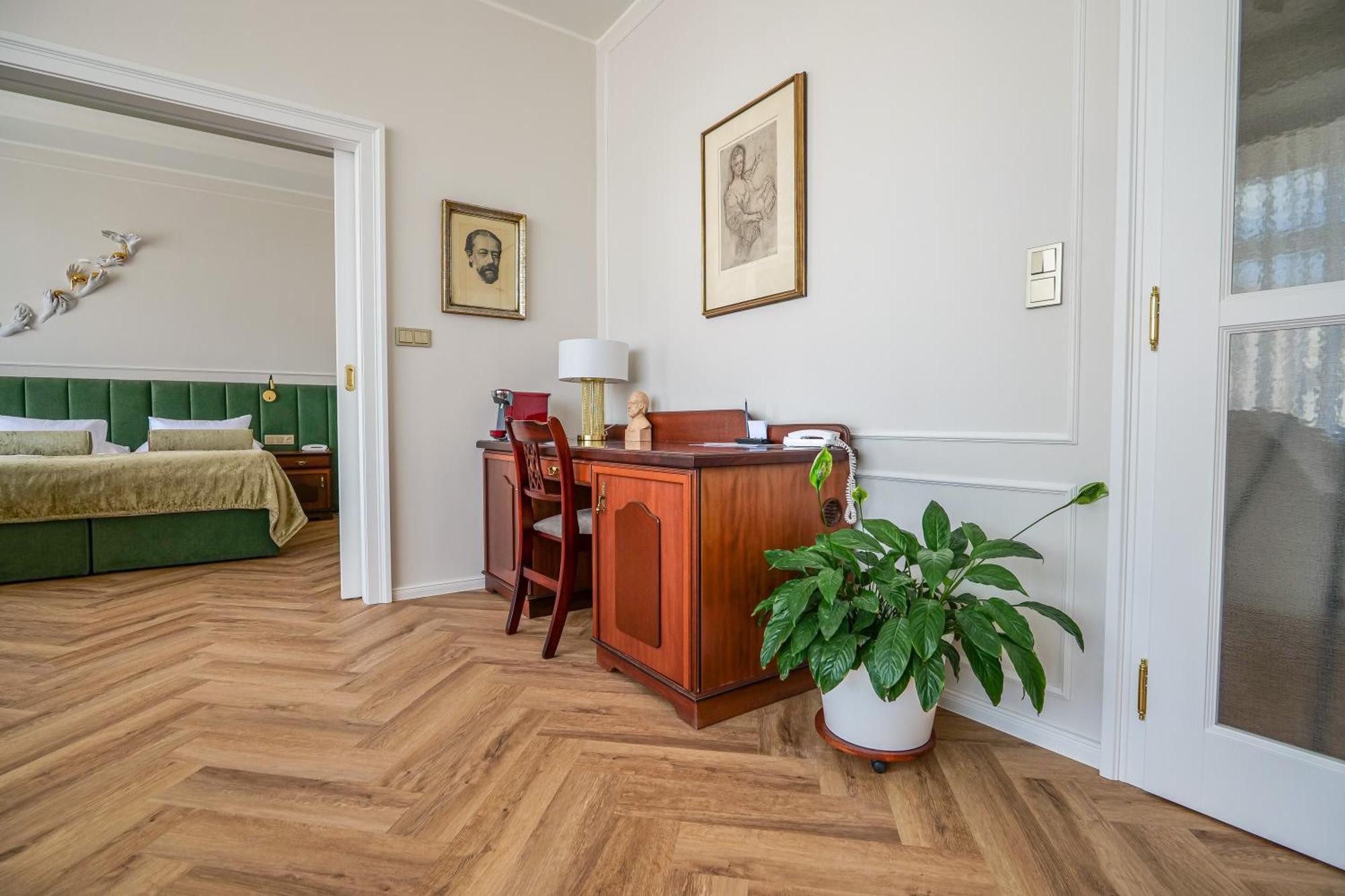 Hotel Zlata Hvezda Litomyšl Eksteriør bilde